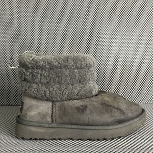 Ugg Fluff Mini Quilted Ankle Boots Womens Size 6 Charcoal Gray Winter Outdoors